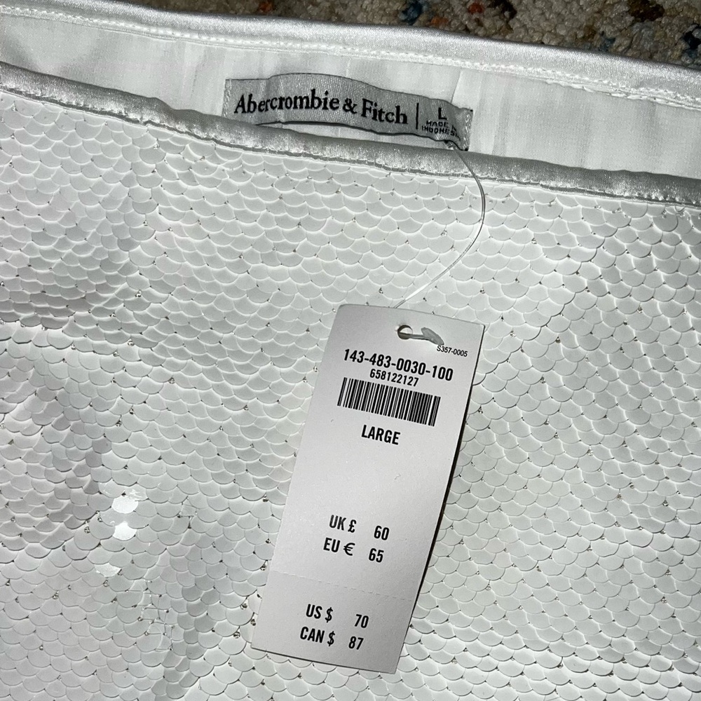 A&F Sequin Skirt NWT - Picture 4 of 5